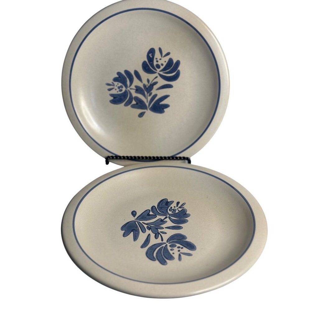 VTG 80s Pfaltzgraff Yorktowne 10" Dinner Plates Floral Stoneware Dinnerware USA